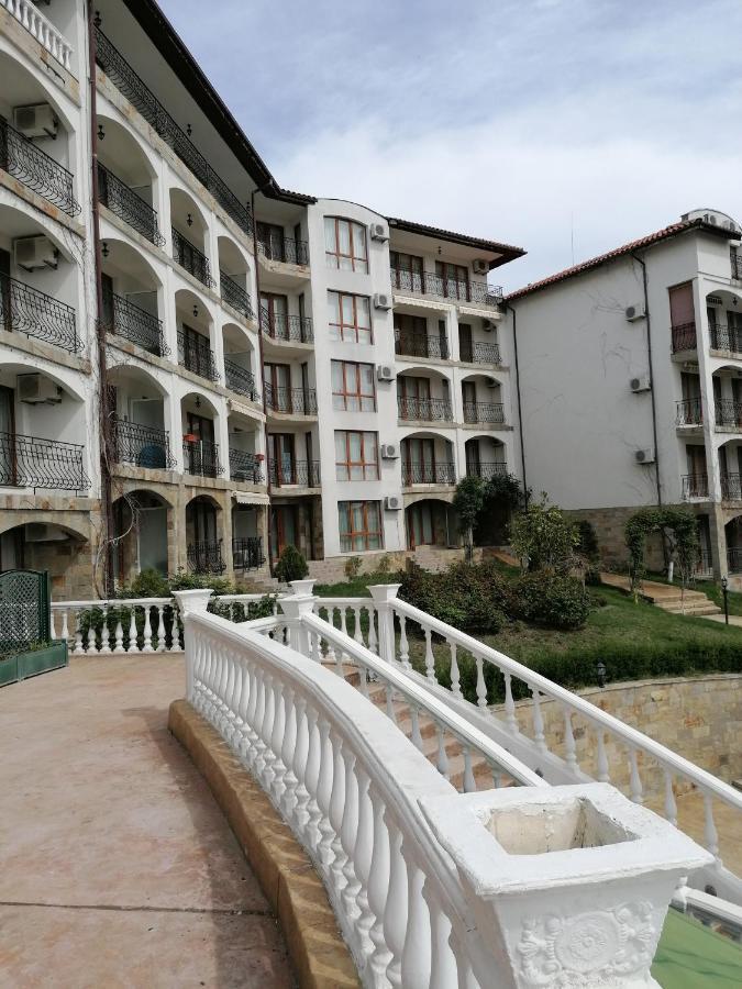 Triumph Holiday Village Sveti Vlas Dış mekan fotoğraf