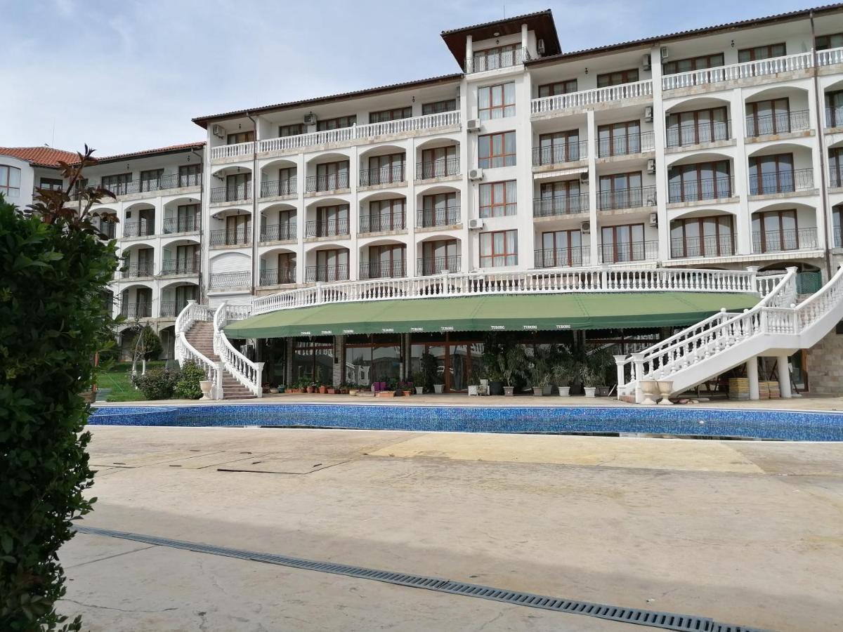 Triumph Holiday Village Sveti Vlas Dış mekan fotoğraf