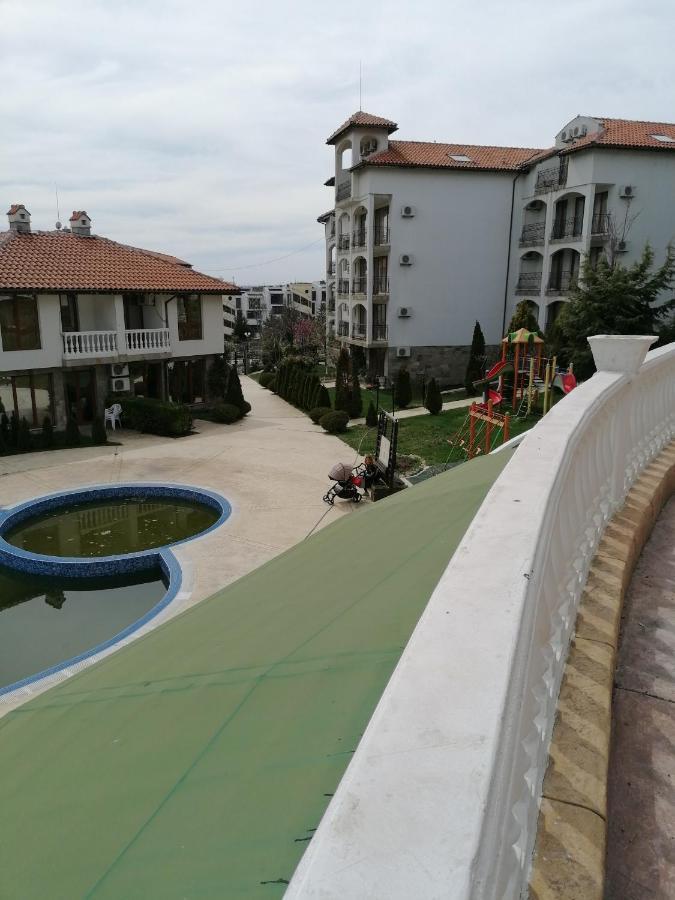 Triumph Holiday Village Sveti Vlas Dış mekan fotoğraf