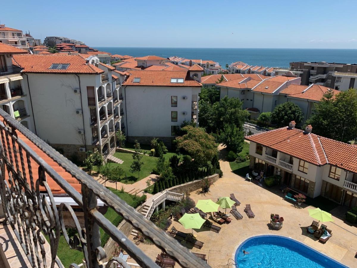 Triumph Holiday Village Sveti Vlas Dış mekan fotoğraf