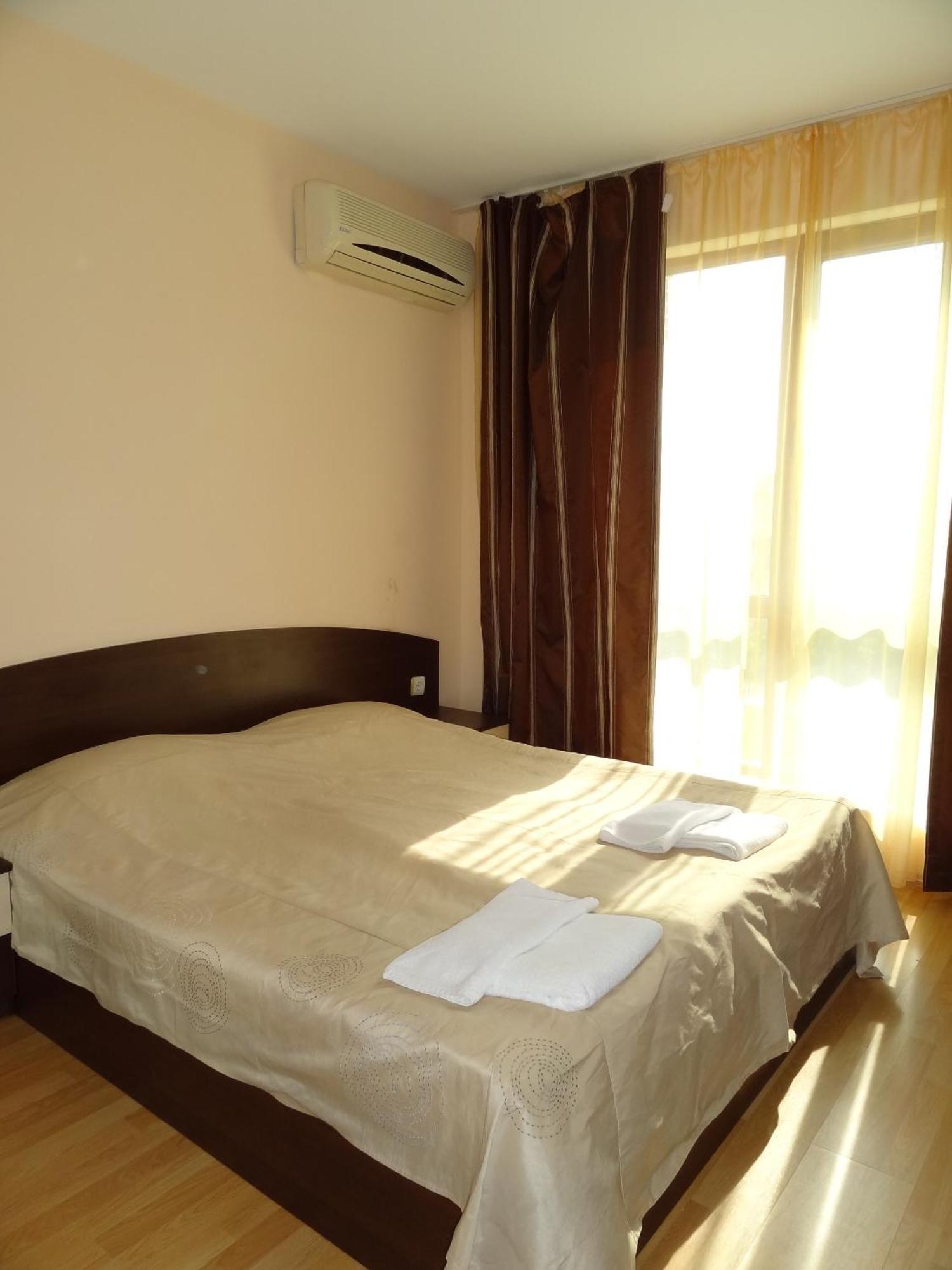 Triumph Holiday Village Sveti Vlas Oda fotoğraf