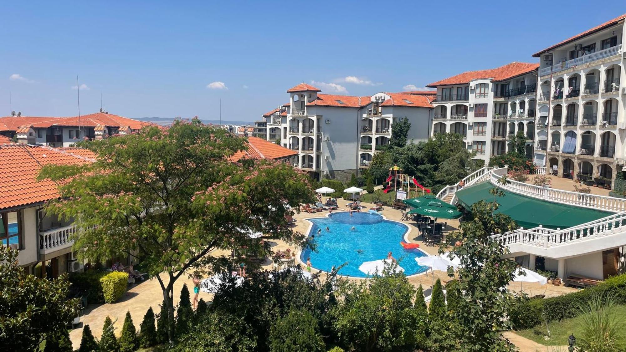 Triumph Holiday Village Sveti Vlas Dış mekan fotoğraf