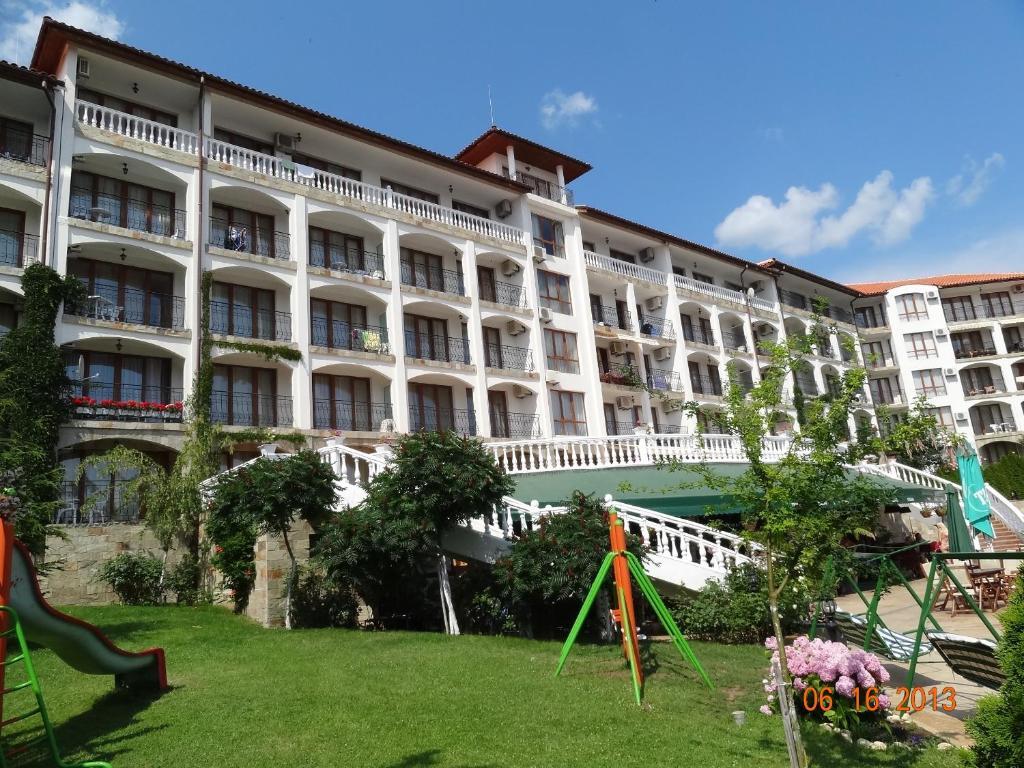 Triumph Holiday Village Sveti Vlas Dış mekan fotoğraf