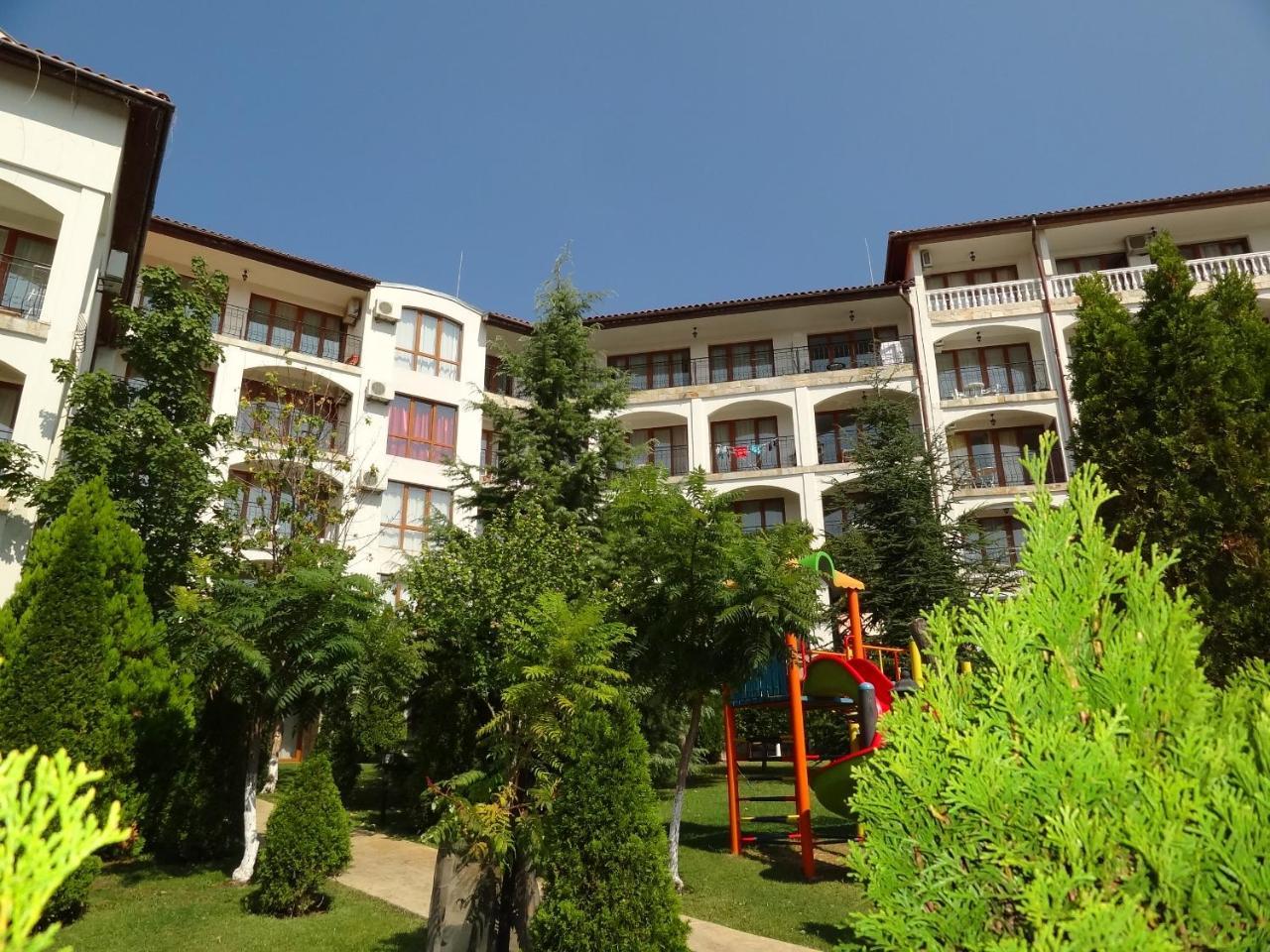 Triumph Holiday Village Sveti Vlas Dış mekan fotoğraf